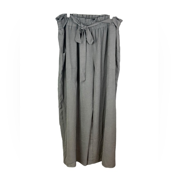 NWT Cueply Black Wide Leg Pants with Paper Bag Waist‎ & Tie (Size 4X) - Picture 1 of 3